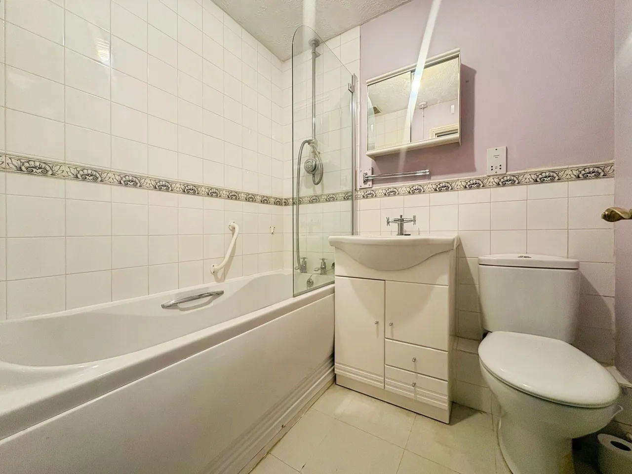 Crosby Way, Farnham, Surrey, GU9 7XG, photo 6