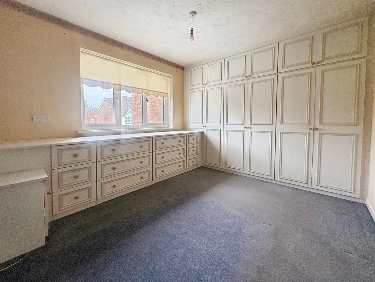 Crosby Way, Farnham, Surrey, GU9 7XG, photo 7