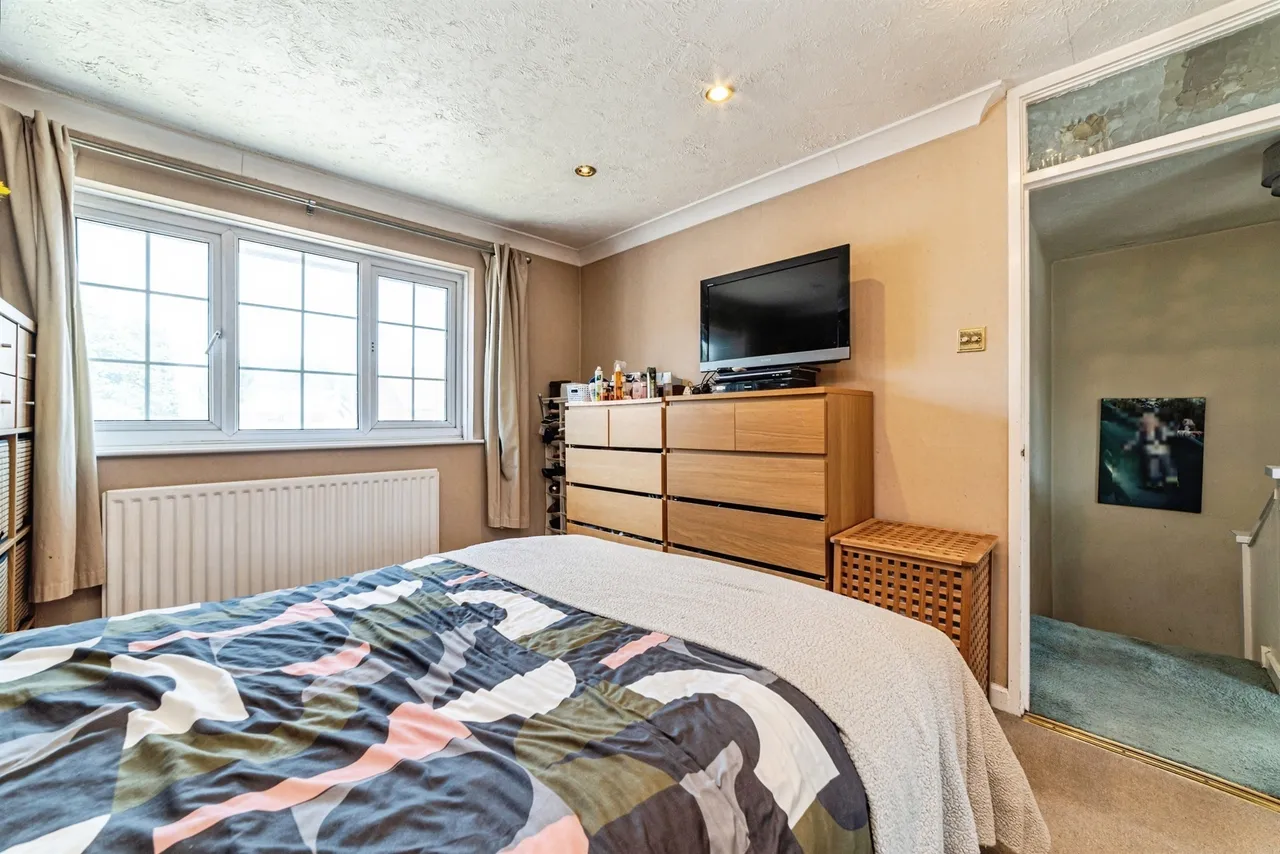 Auklet Close, Basingstoke, RG22, photo 12