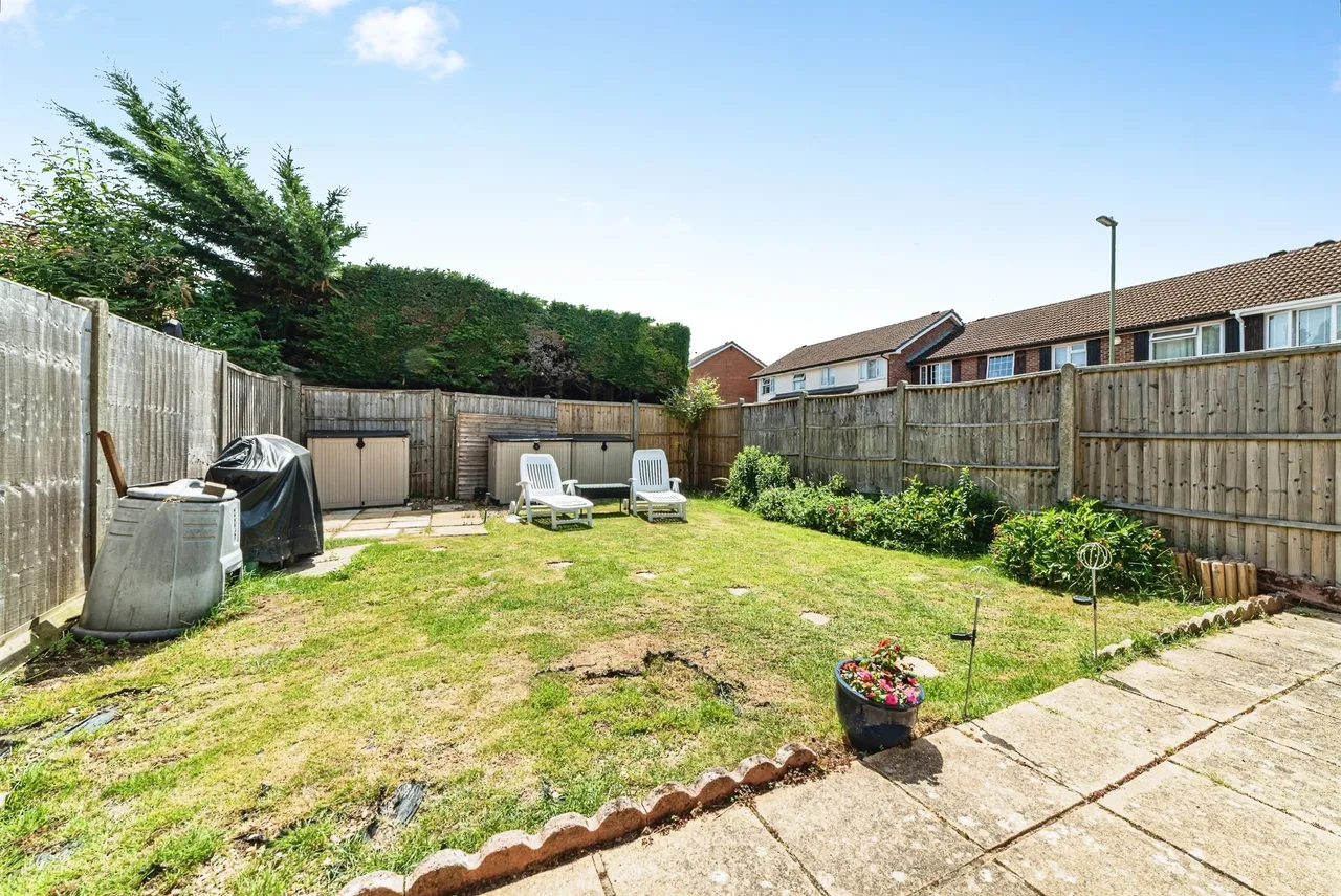 Auklet Close, Basingstoke, RG22, photo 18