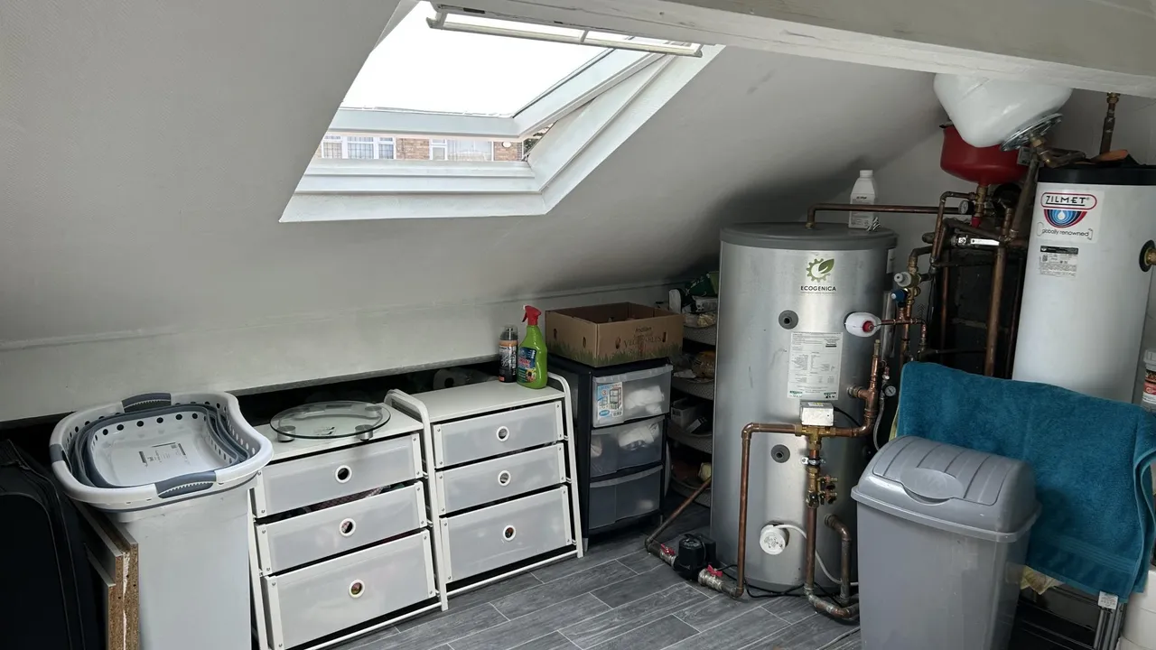 Grey Friar Walk, Bradford, BD7, photo 15