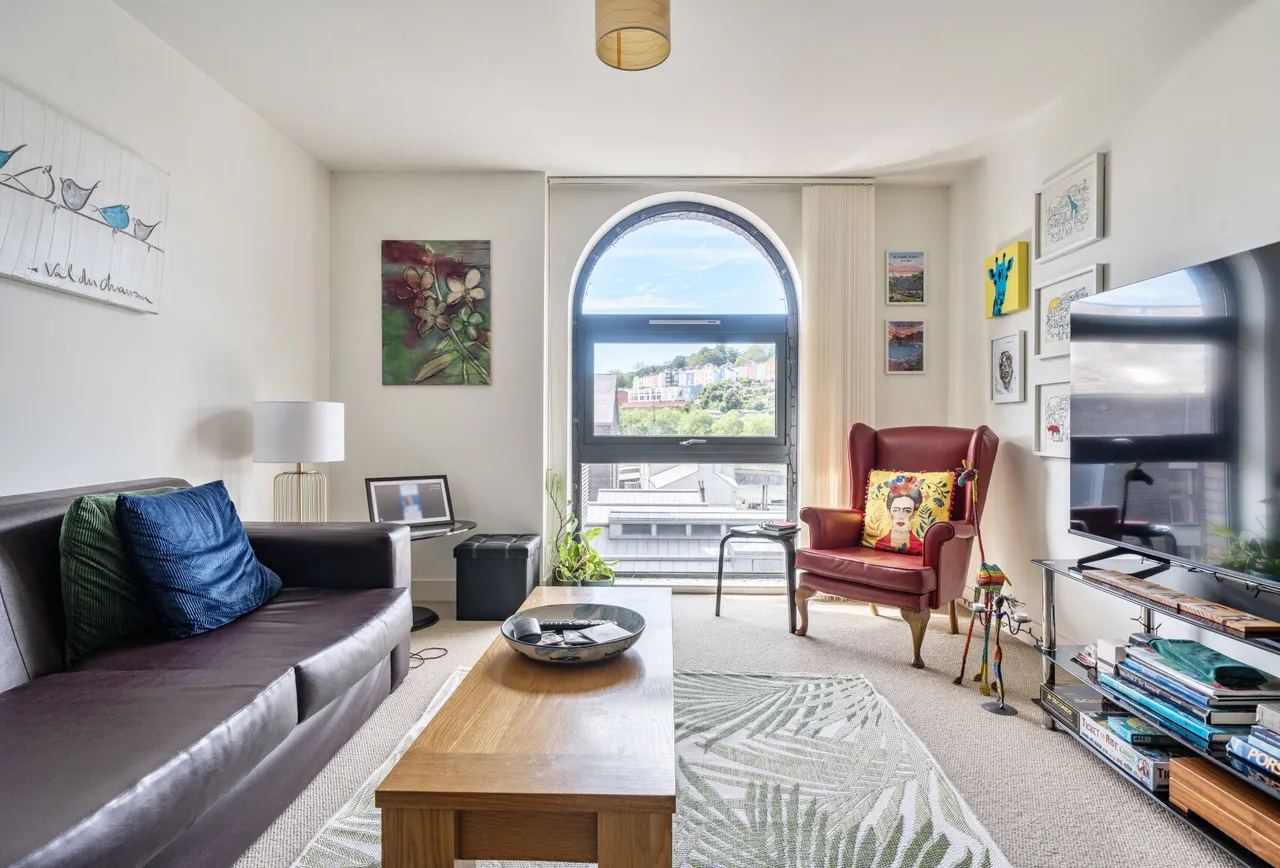2 bed flat for sale — Steamship House, Bristol, BS1 6GL