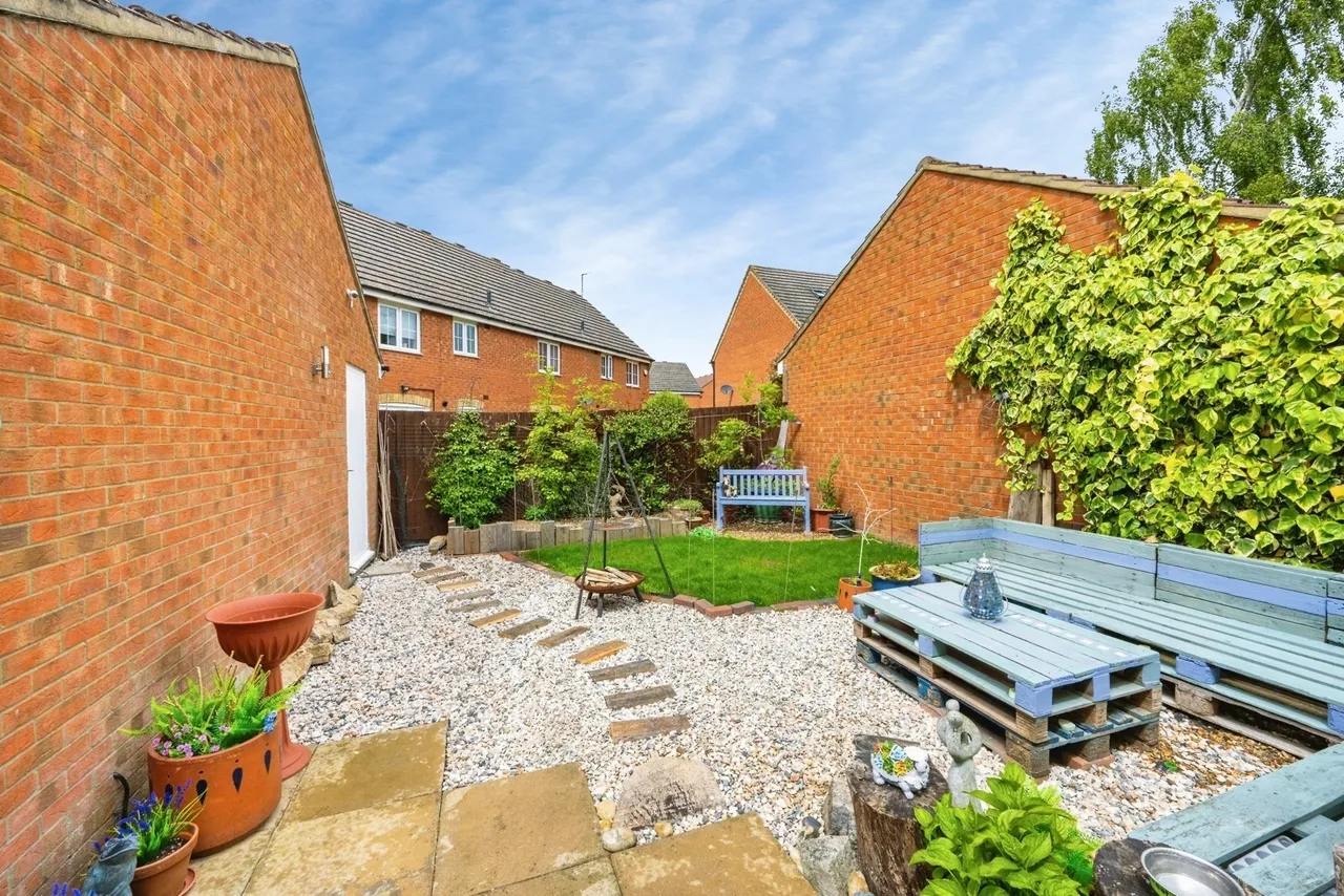 The Glebe, Clapham, Bedford, Bedfordshire, MK41, photo 21
