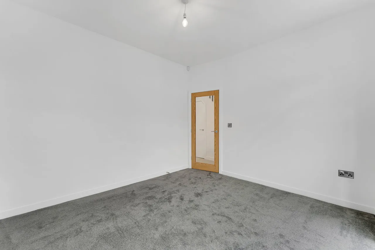 Spring Bank Avenue, Audenshaw, Manchester, M34 5WG, photo 5