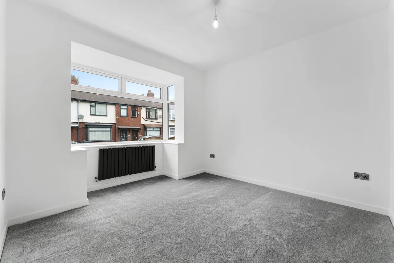 Spring Bank Avenue, Audenshaw, Manchester, M34 5WG, photo 4