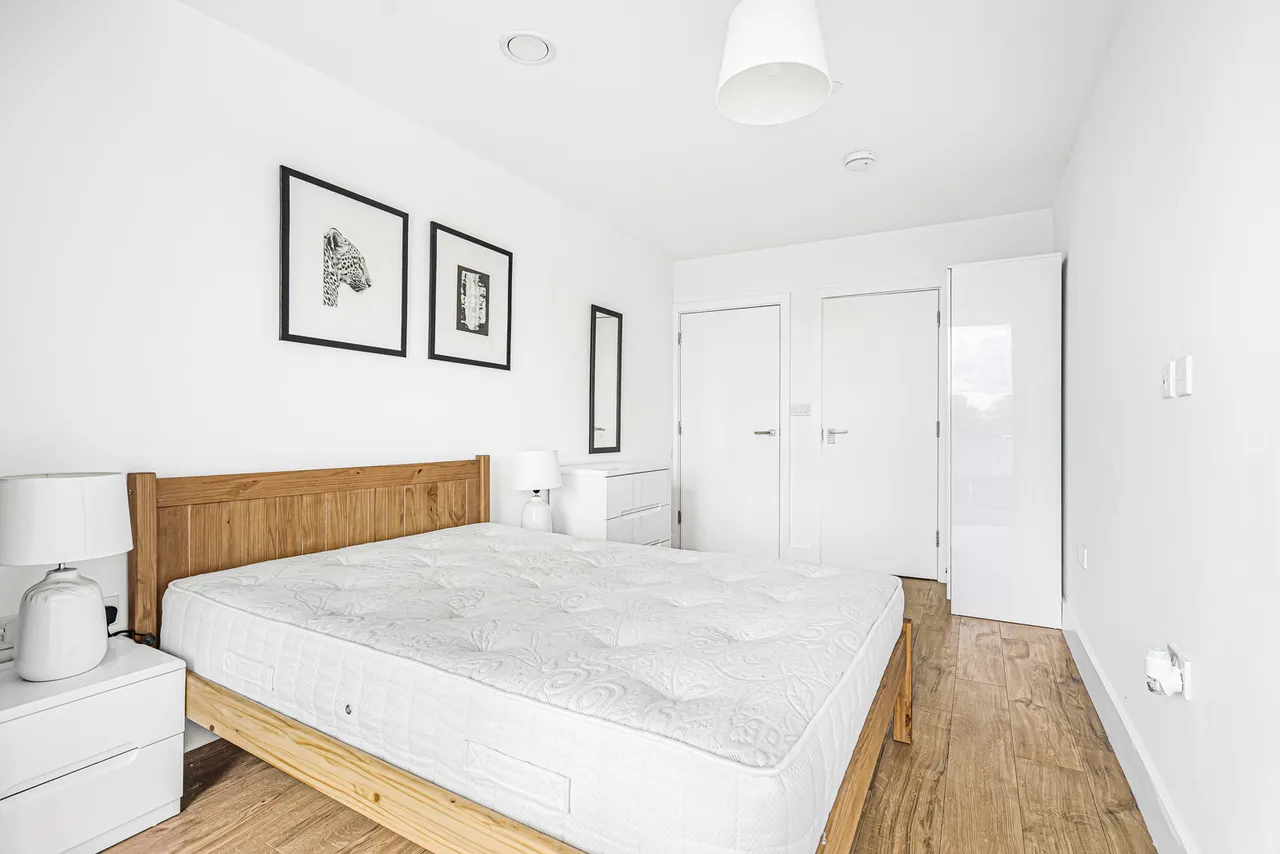 Fairfield Avenue, Staines-upon-Thames, TW18, photo 4