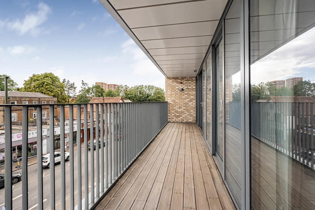 Fairfield Avenue, Staines-upon-Thames, TW18, photo 5