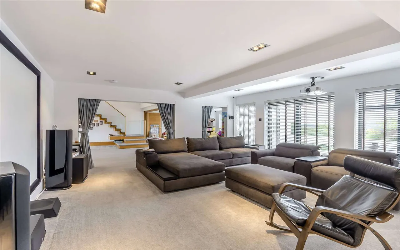 Bleasby Road, Goverton, Nottingham, NG14 7FN, photo 6