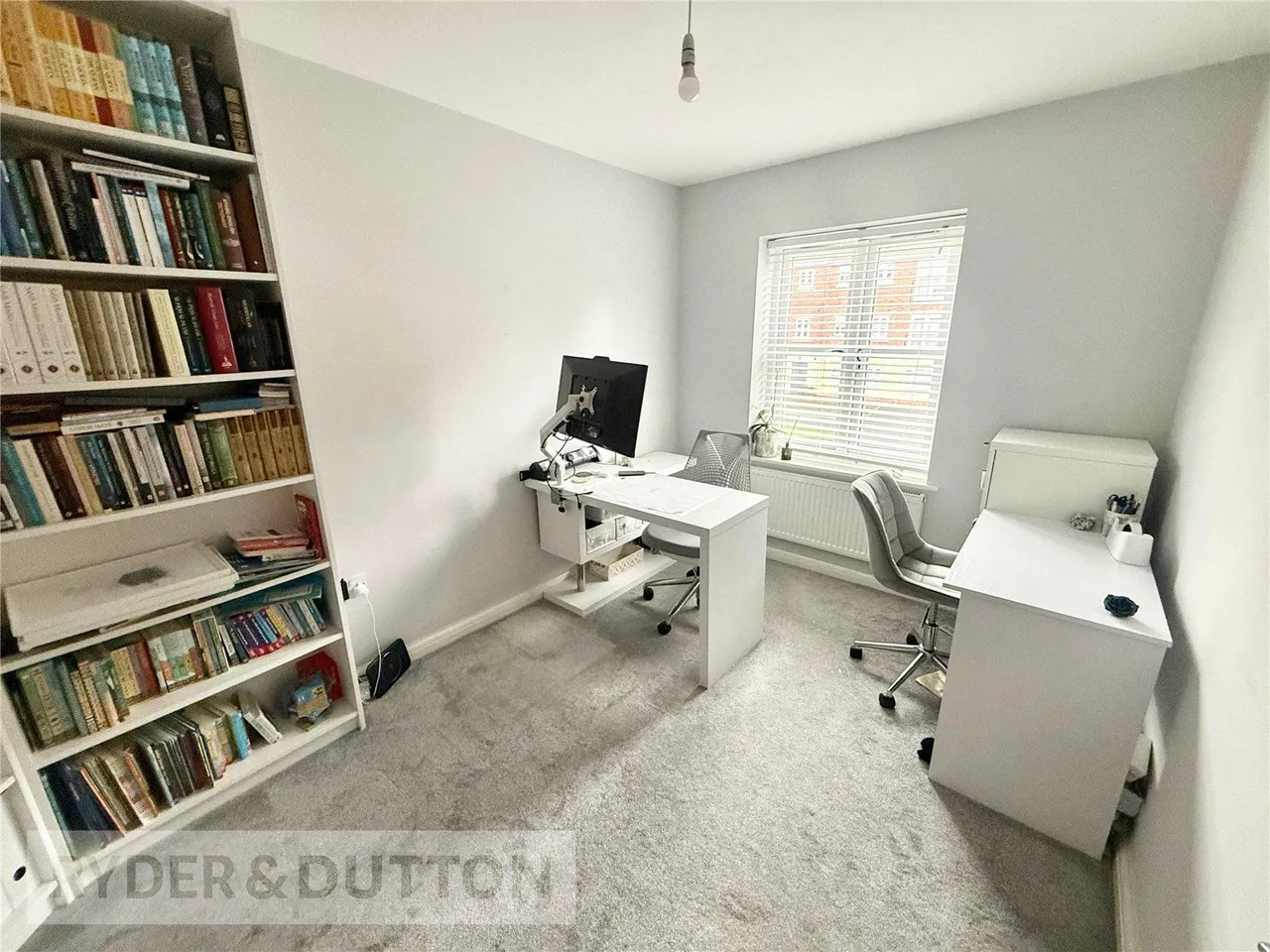 Waters Edge, Middleton, M24, photo 22