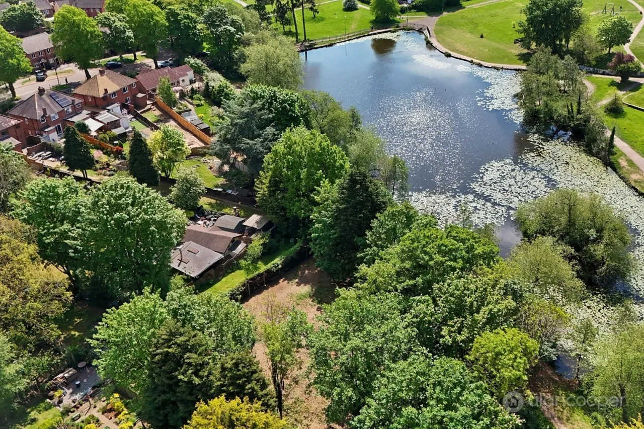 Camp Hill Drive, Nuneaton, CV10, photo 30