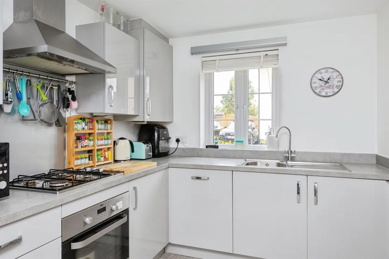 Gould Place, Newton Abbot, photo 7
