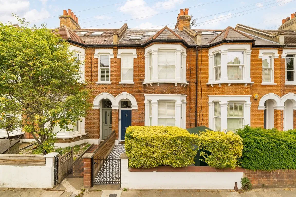 4 bed house for sale, Laitwood Road, SW12