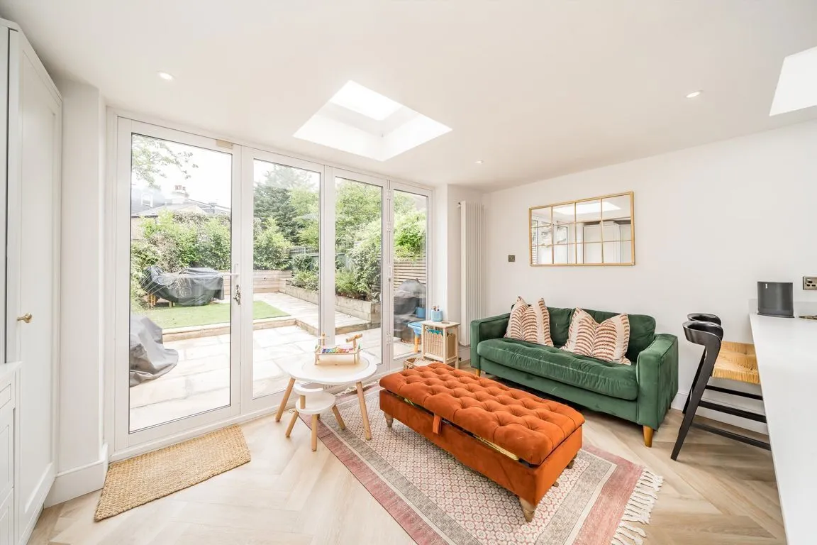 Laitwood Road, SW12, photo 5