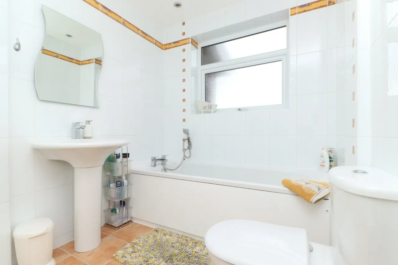 Briary Close, Margate, CT9, photo 14