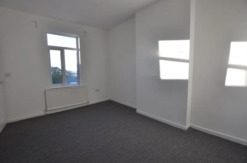To LetPark Road, Adlington, photo 11