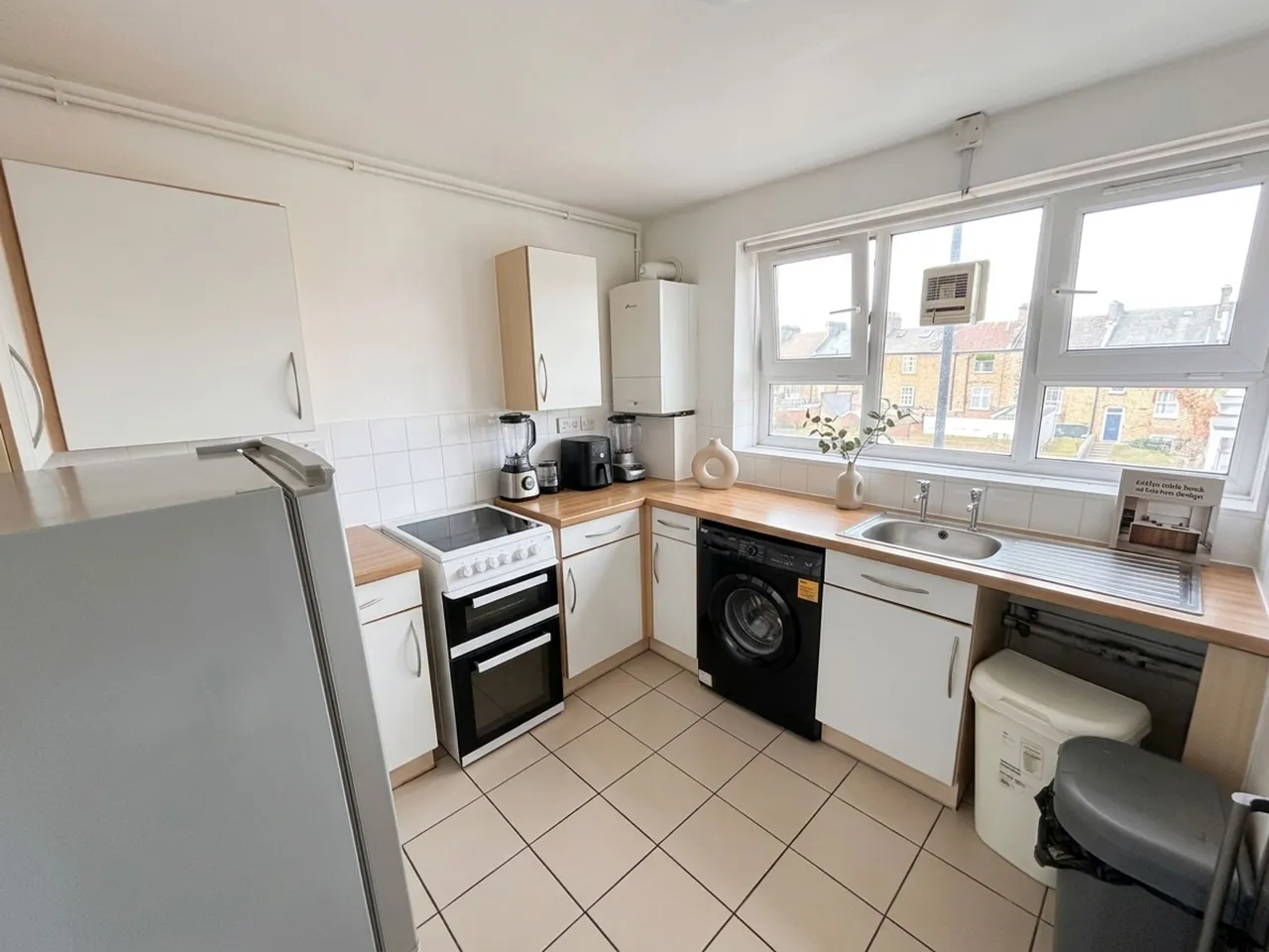 Flat 25, Herrick House Howard Road, London, London, N16 8PJ, photo 4