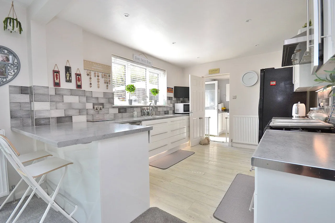 Mill Lane, Kingsthorpe, Northampton, NN2 6RQ, photo 5