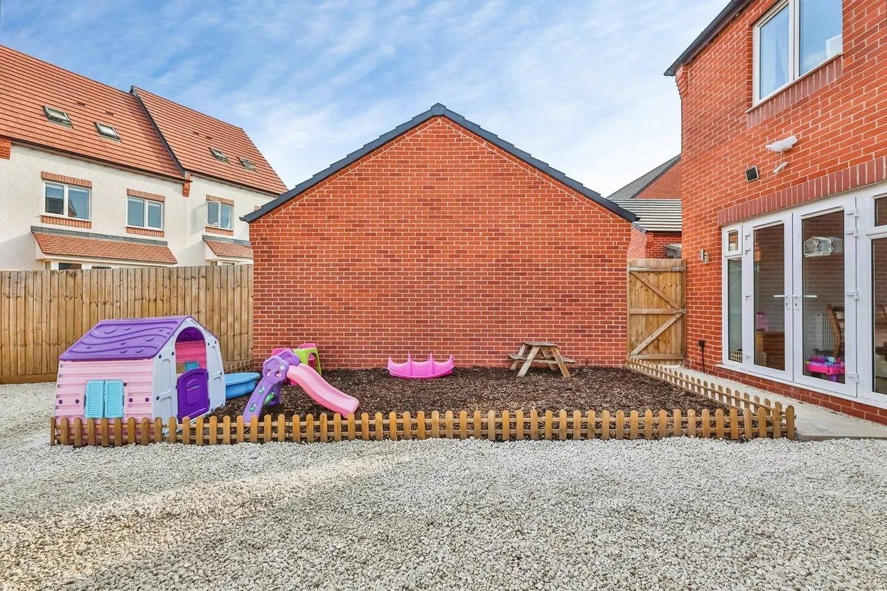 Jackson Road, Hucknall, Nottingham, Nottinghamshire, NG15, photo 23