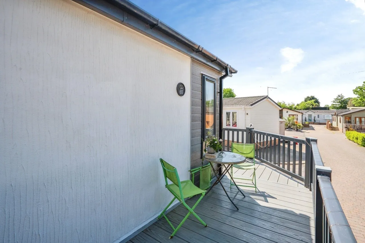 Southwick Road, North Boarhunt, PO17, photo 19