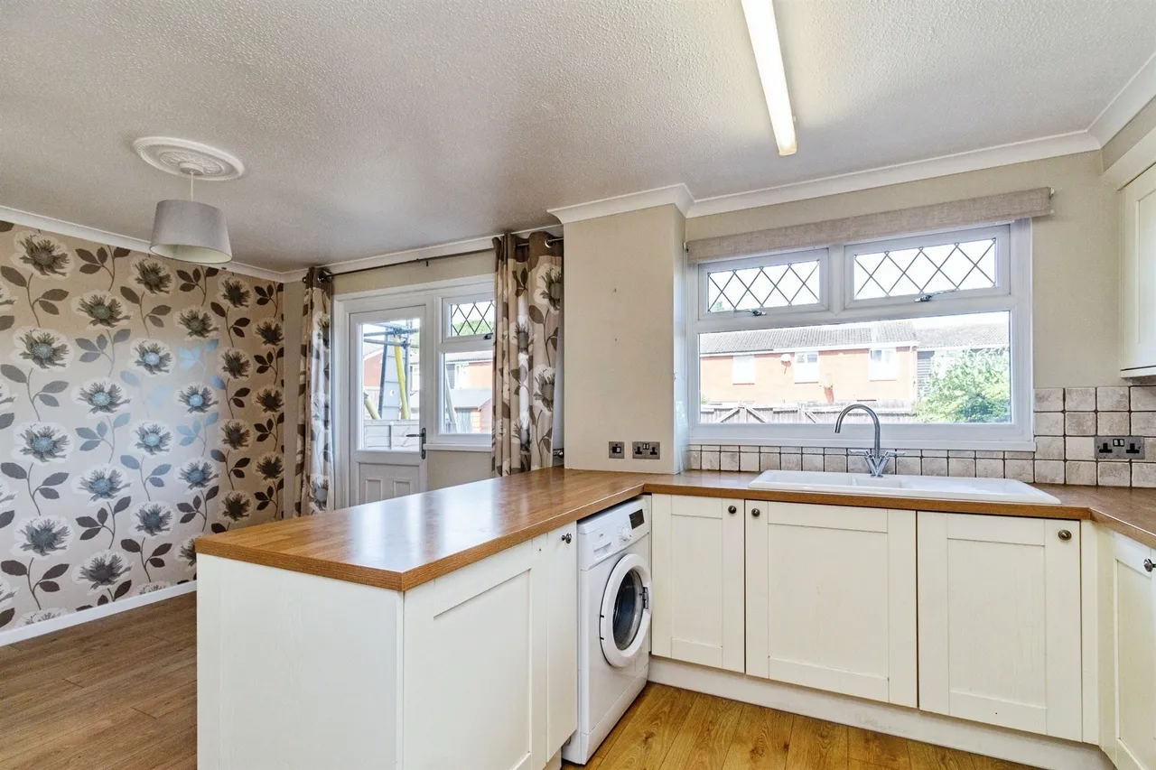 Edison Road, Stafford, ST16, photo 11