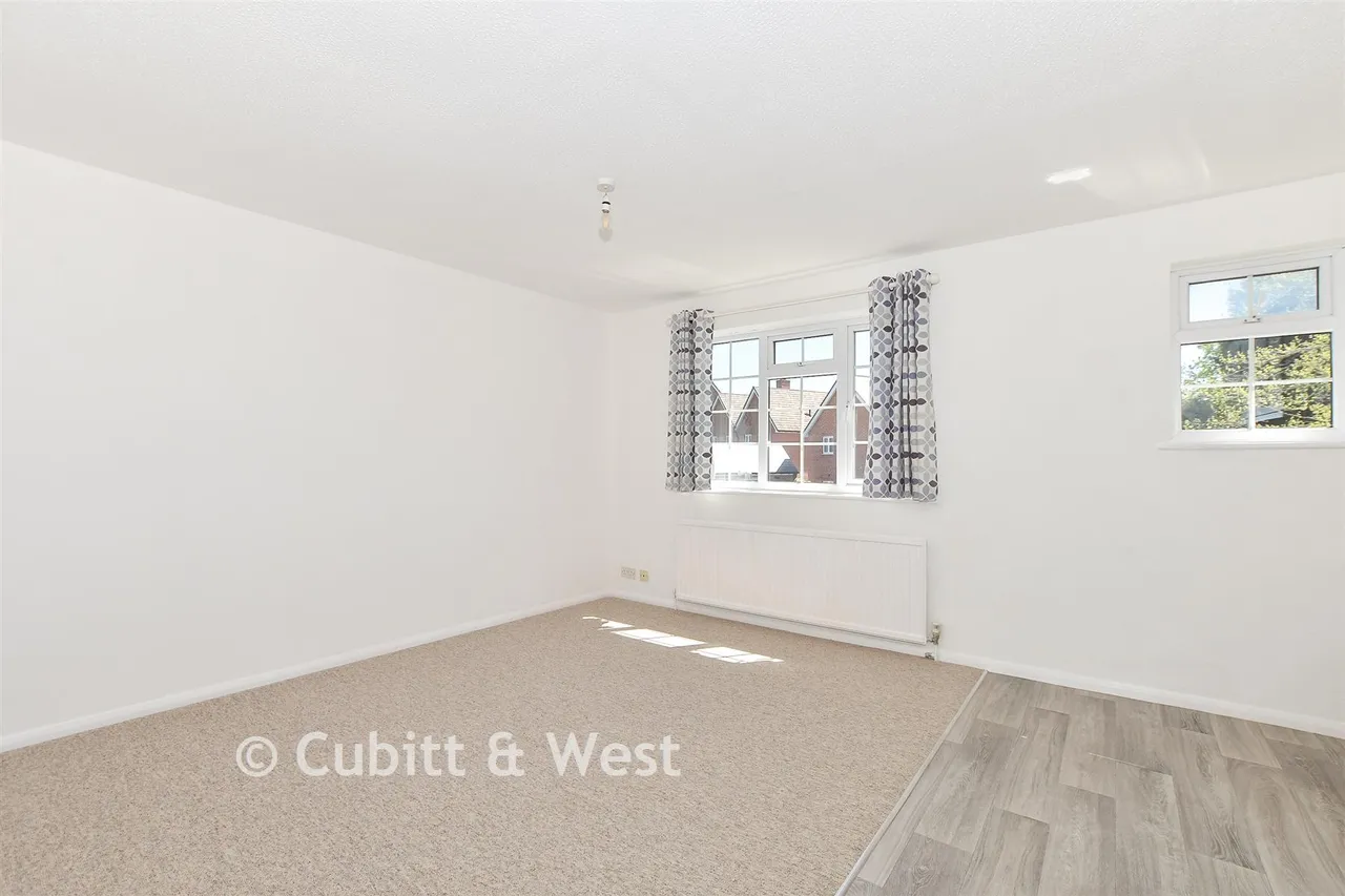 Elmbridge Road, Cranleigh, GU6, photo 3