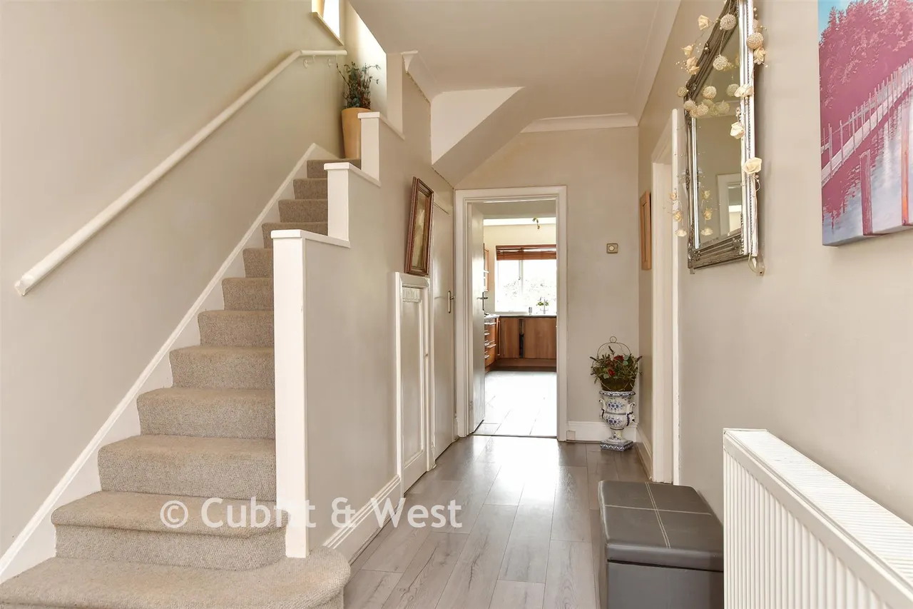 Angus Road, Goring-By-Sea, BN12, photo 5