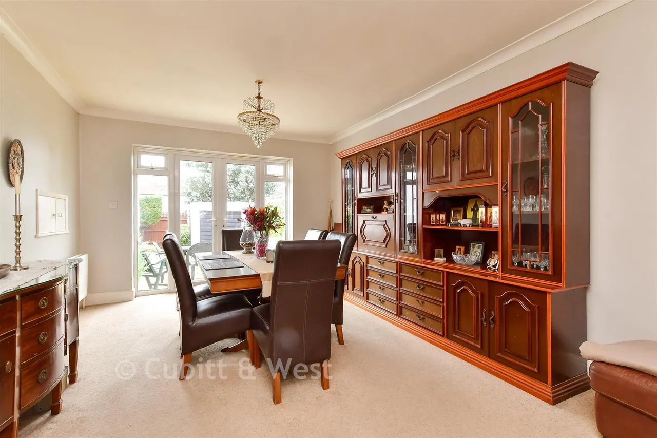 Angus Road, Goring-By-Sea, BN12, photo 12
