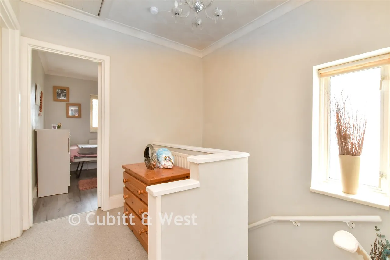 Angus Road, Goring-By-Sea, BN12, photo 14