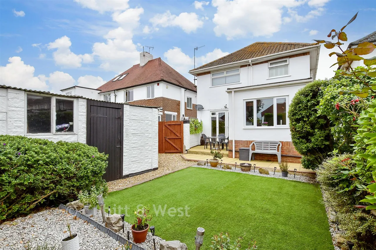 Angus Road, Goring-By-Sea, BN12, photo 20