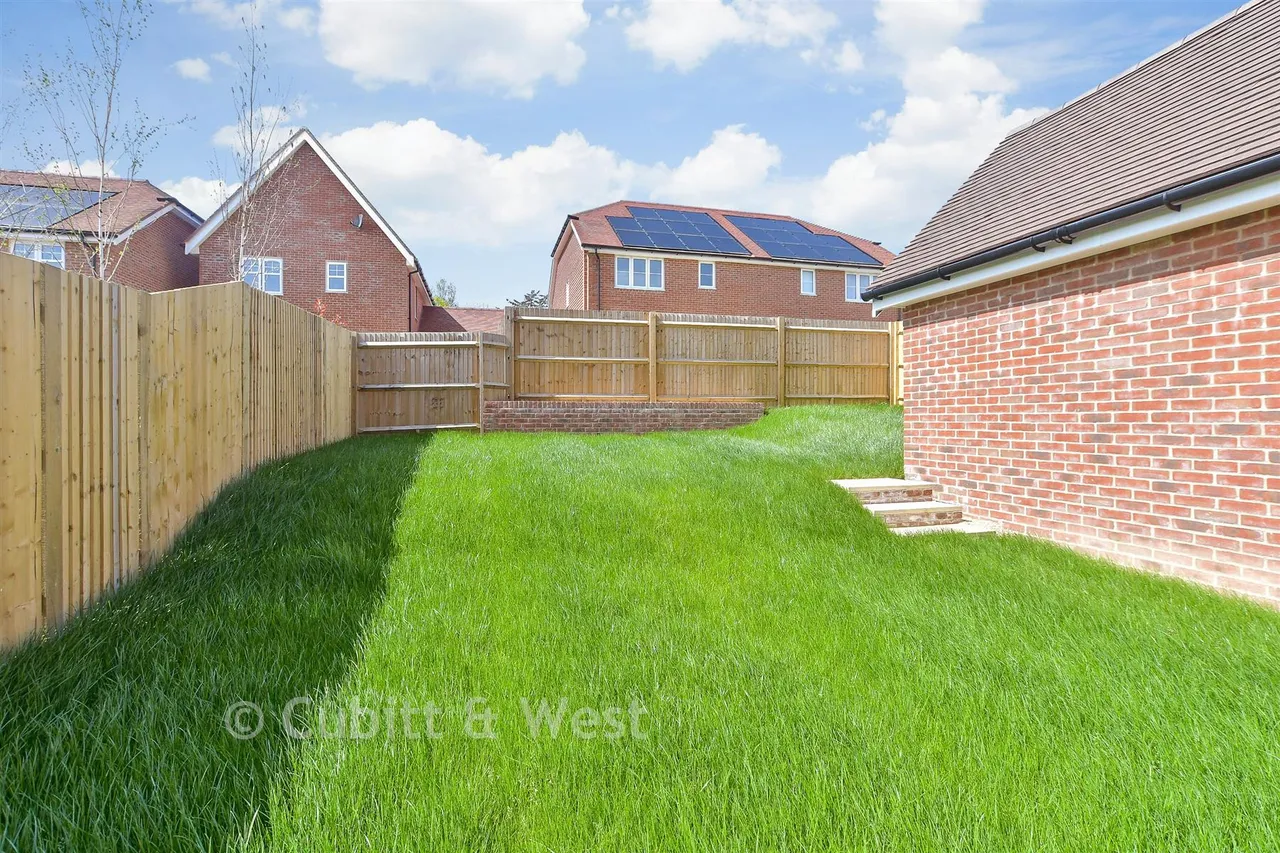 Nettle Drive, Temple Gate, RH15, photo 17
