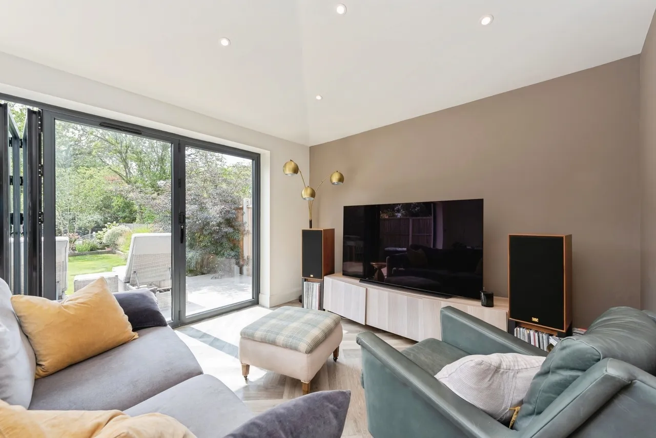 Glebe Gardens, New Malden, KT3, photo 9