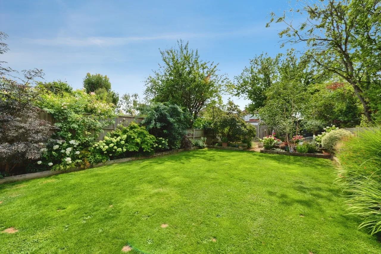 Glebe Gardens, New Malden, KT3, photo 6