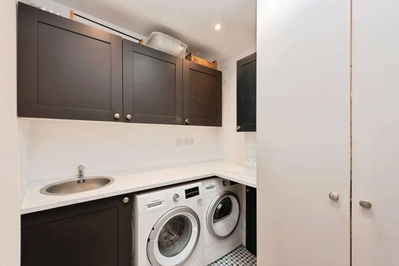 Glebe Gardens, New Malden, KT3, photo 12