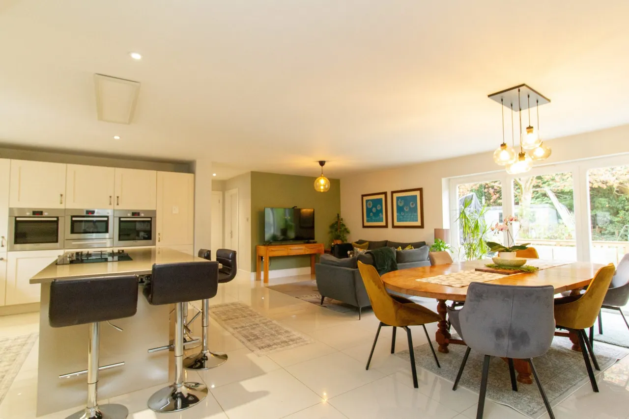 Elvetham Road, Fleet, GU51, photo 6