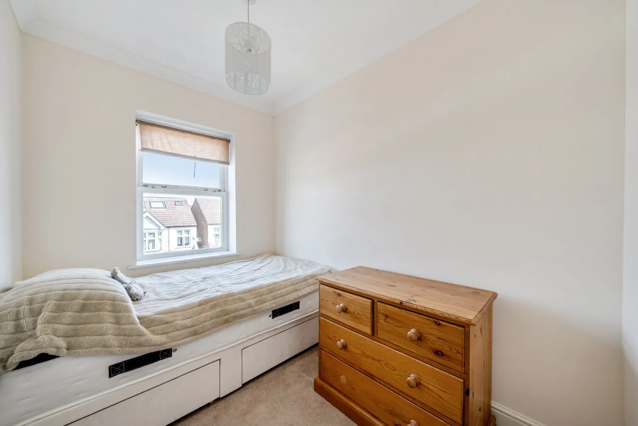 Kingston Road, Raynes Park, London, SW20, photo 11