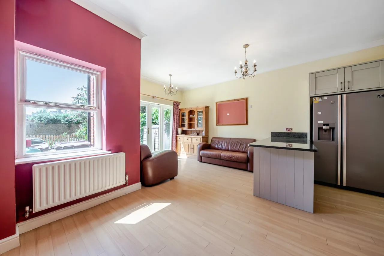 Kingston Road, Raynes Park, London, SW20, photo 4