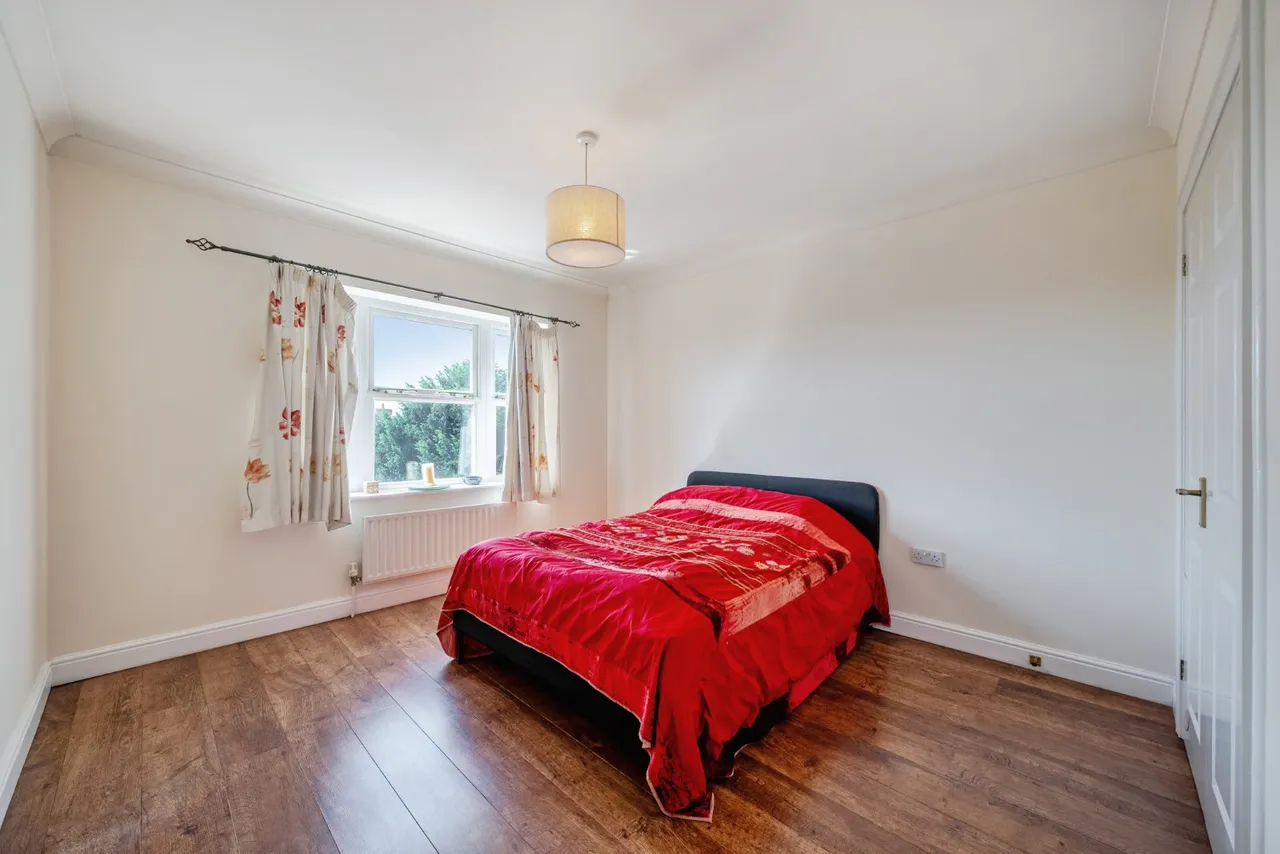 Kingston Road, Raynes Park, London, SW20, photo 6