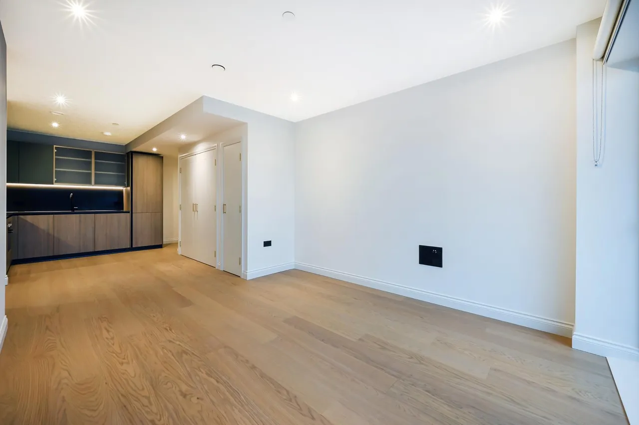 Chelsea Botanica, London, SW6, photo 16