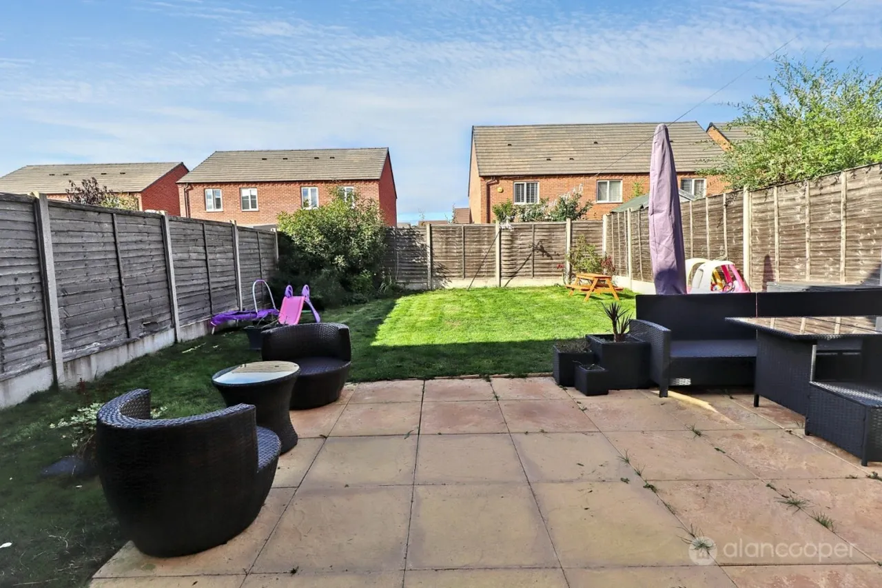 Harvest Way, Weddington, CV10, photo 15