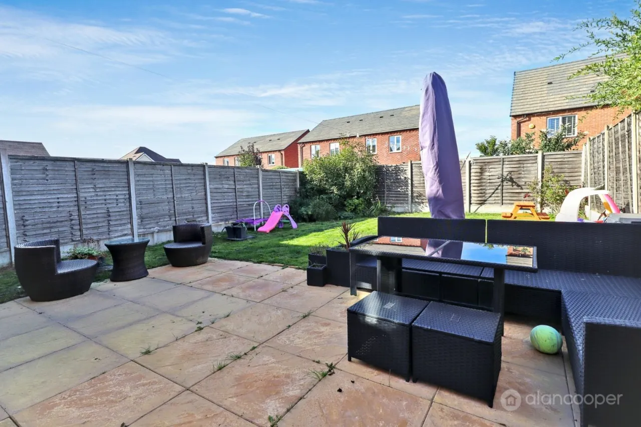 Harvest Way, Weddington, CV10, photo 16