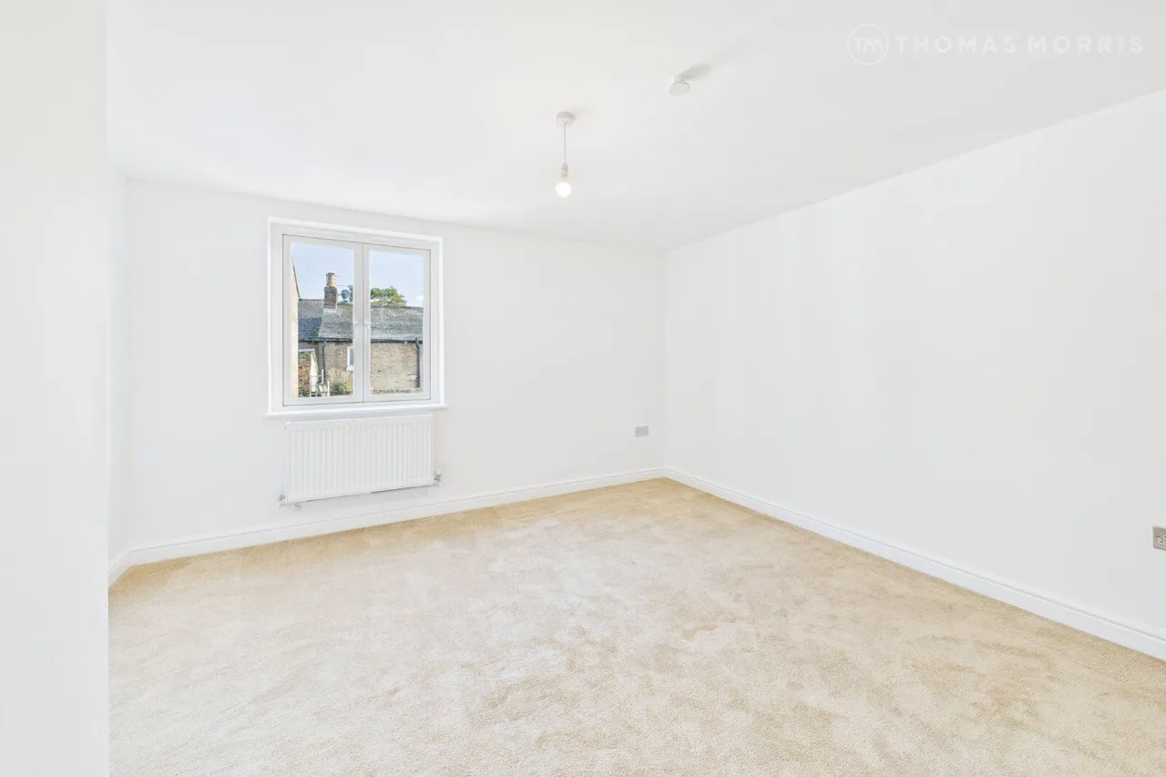 Windmill Row, St. Neots, PE19, photo 4