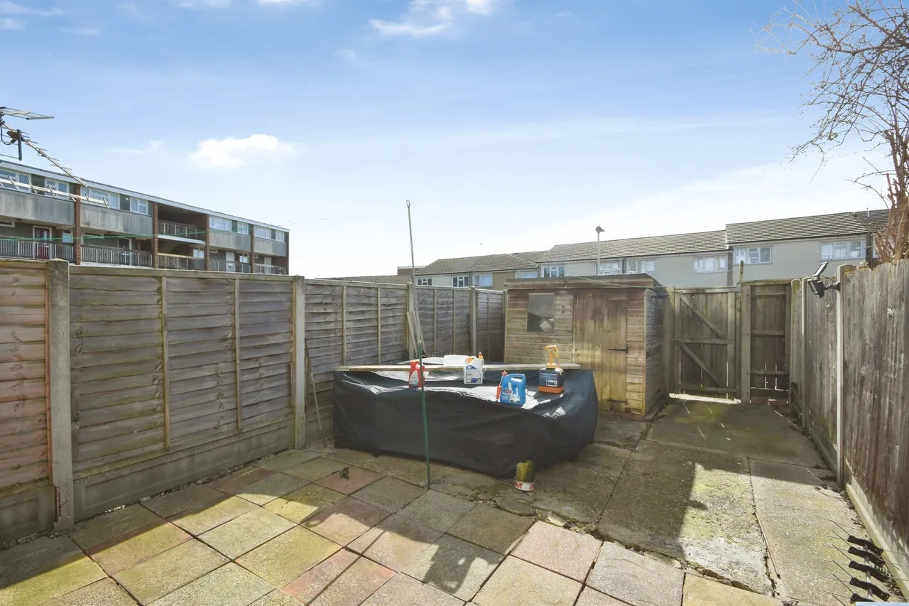 Southwark Path, Basildon, SS14, photo 7