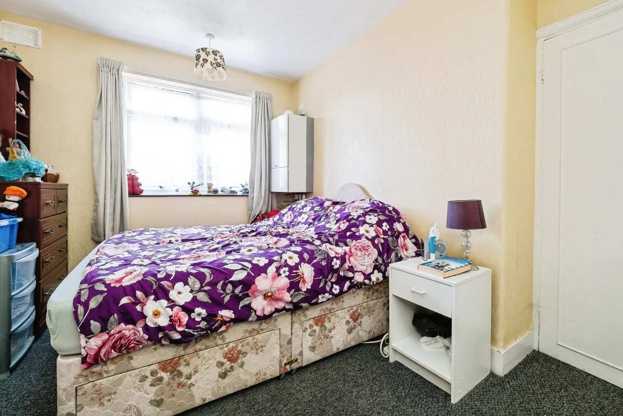 Winstead Gardens, Dagenham, Essex, RM10, photo 7