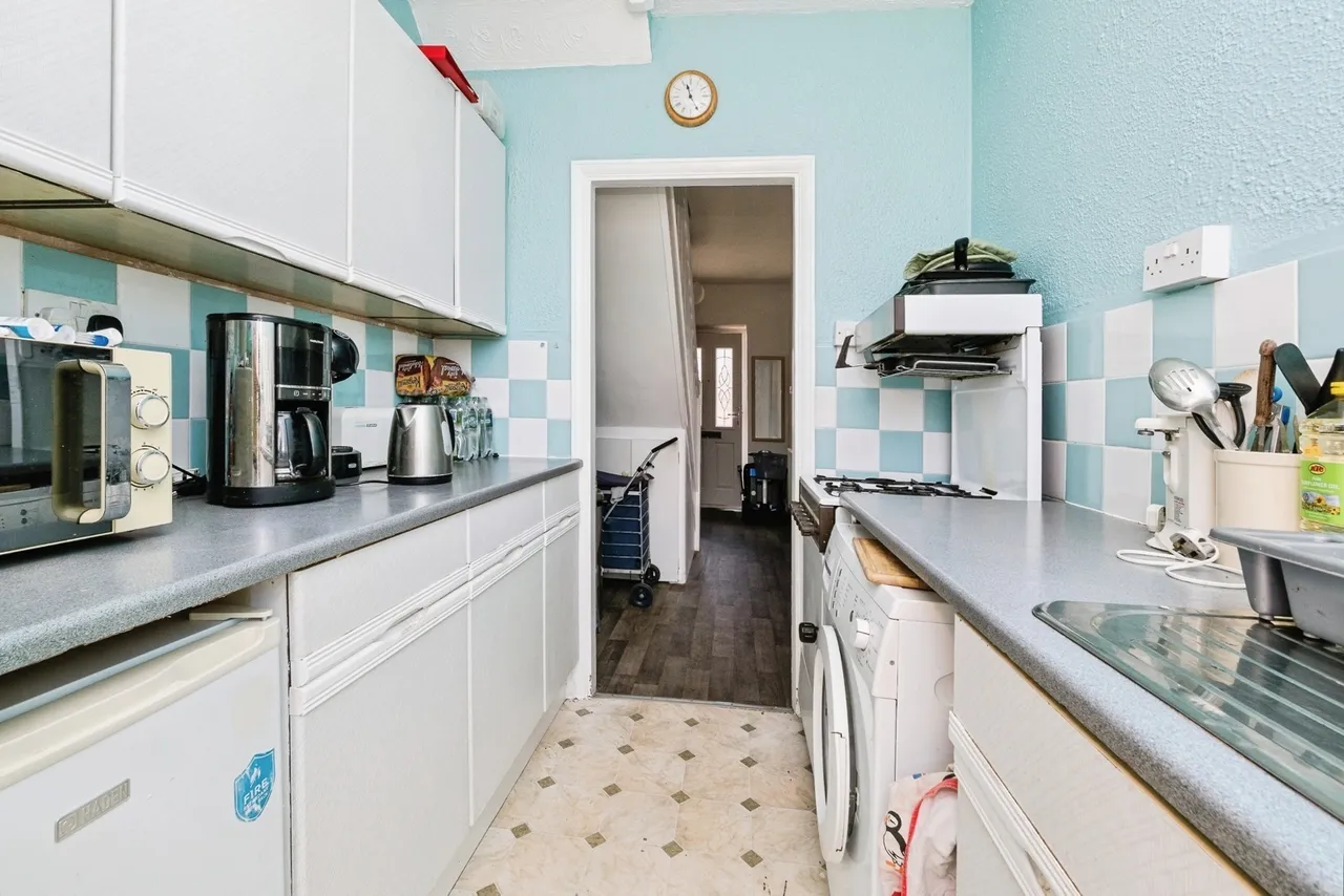 Winstead Gardens, Dagenham, Essex, RM10, photo 16