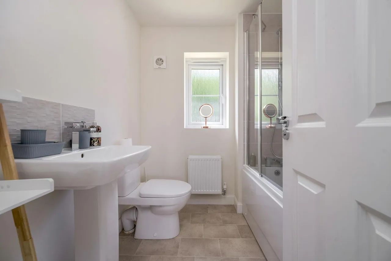 Beaufighter Crescent, Melton Mowbray, LE13, photo 13