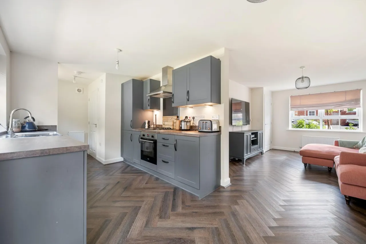 Beaufighter Crescent, Melton Mowbray, LE13, photo 2