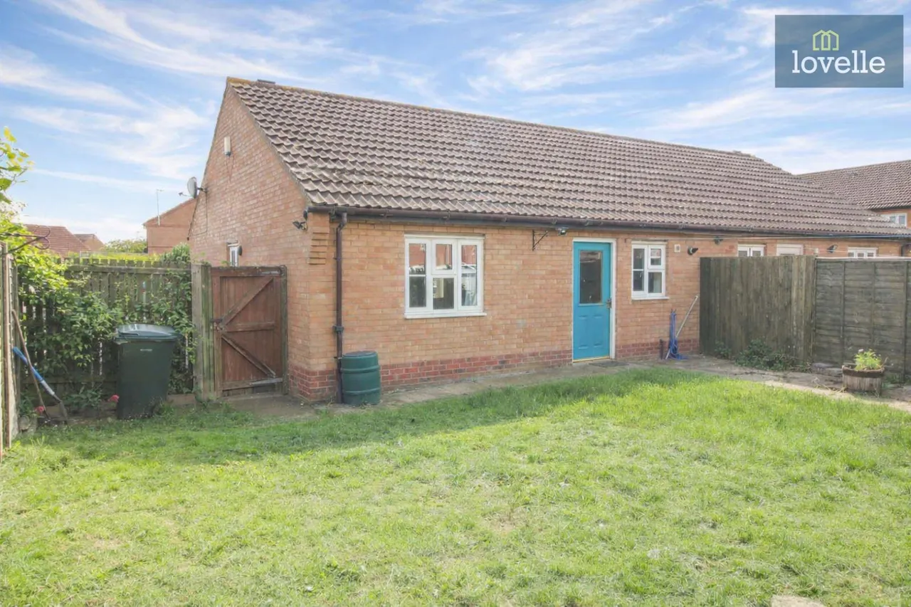 Bishops Close, Louth, LN11, photo 9