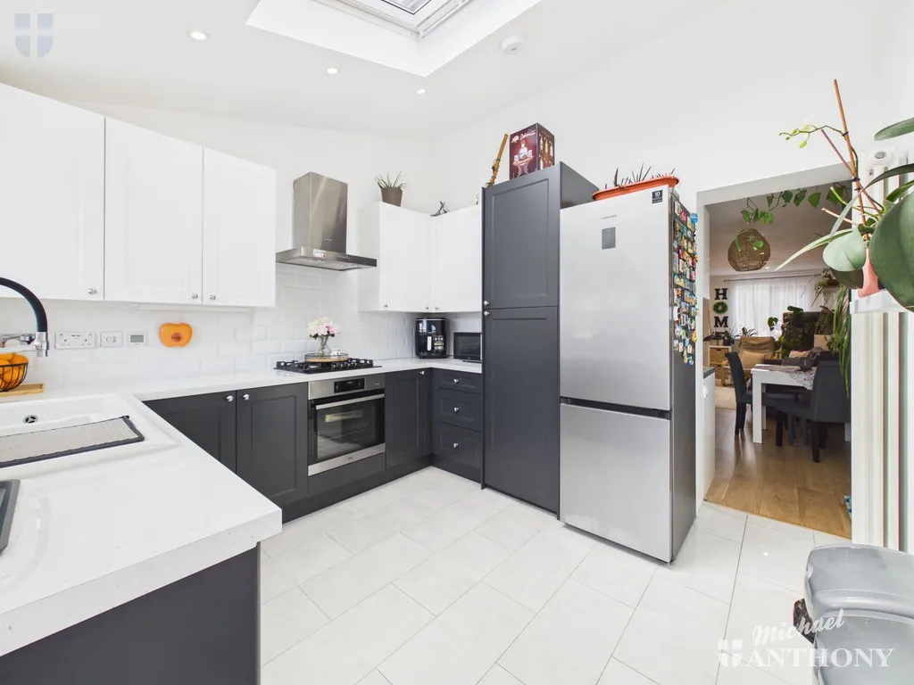 Parrot Close, Aylesbury, HP21 8UU, photo 4