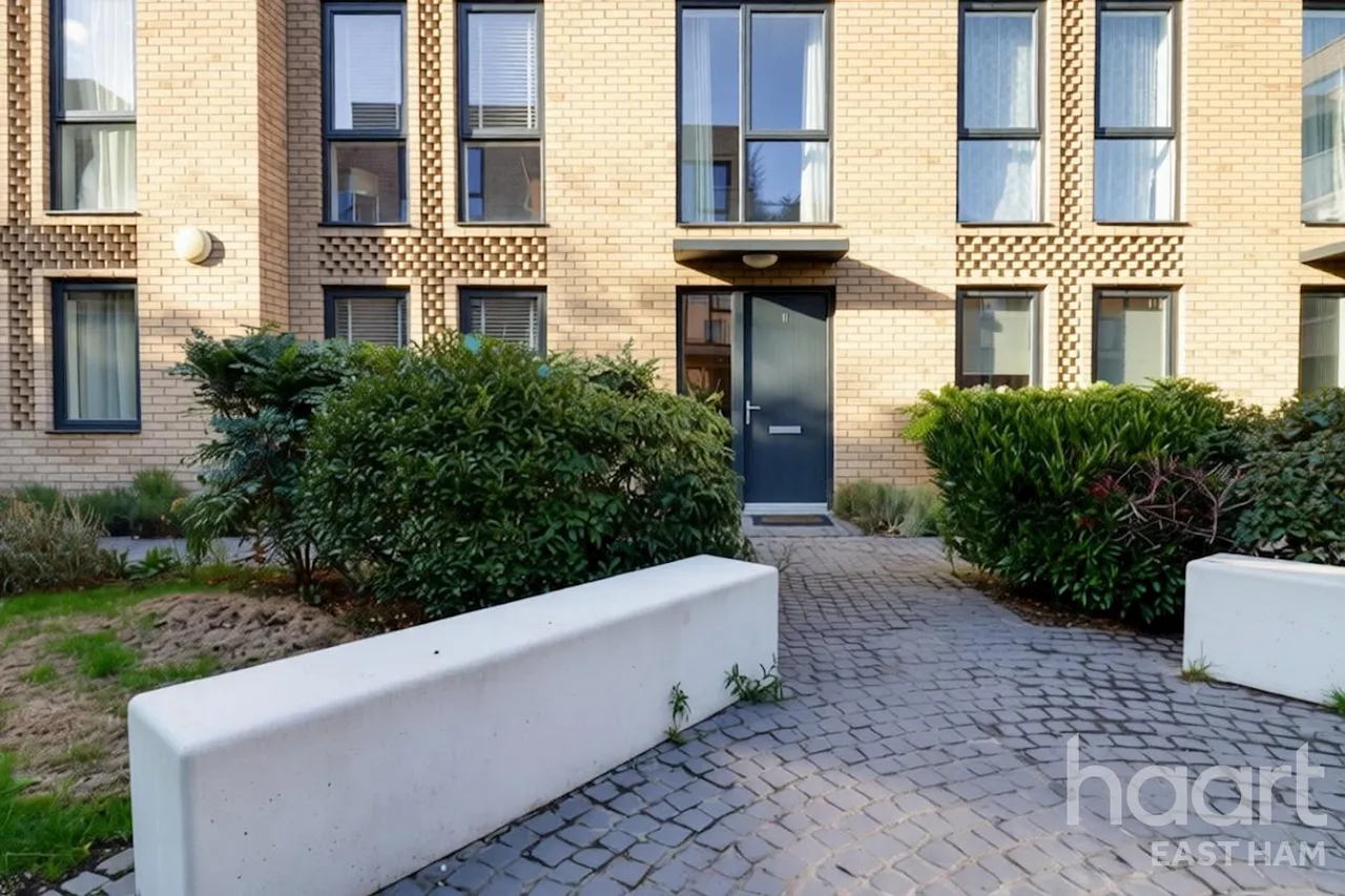 Kempton Mews, London, E6, photo 17