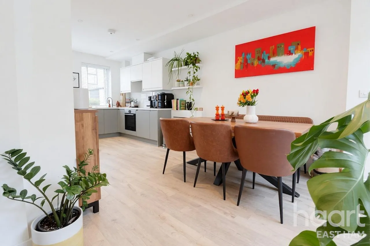 Kempton Mews, London, E6, photo 13
